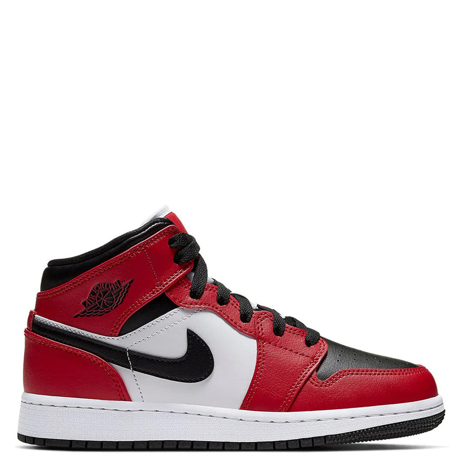 Air Jordan 1 Mid GS ‘Chicago Black Toe’